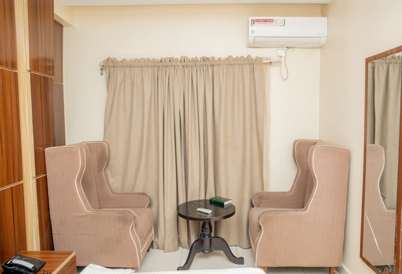 Standard Room interior