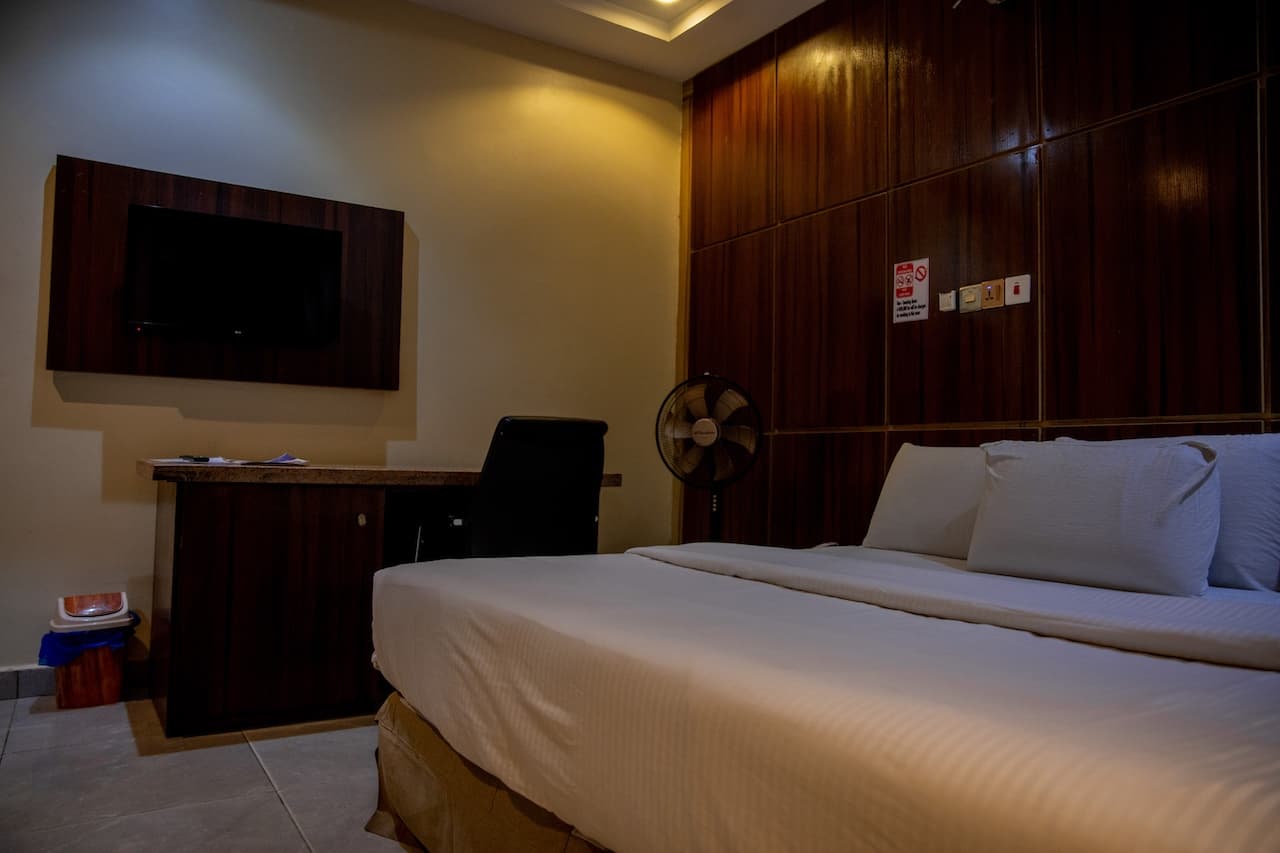Deluxe Room interior
